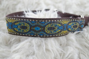 Martingale halsband 2,5 cm breed bruin